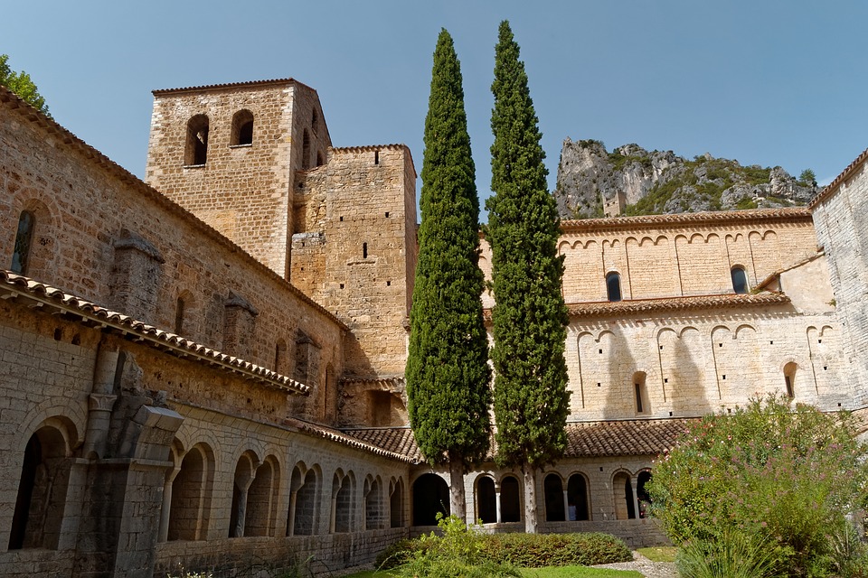 Chemin de Saint-Guilhem-le-Désert, du Vigan à Saint-Guilhem-le-Désert